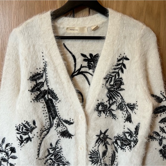 Sleeping on Snow Floral Embroidered Beaded Wool Blend Cardigan Cream Black Small - Picture 2 of 5